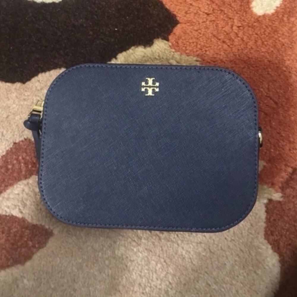 NEW Tory Burch Robinson round crossbody navy